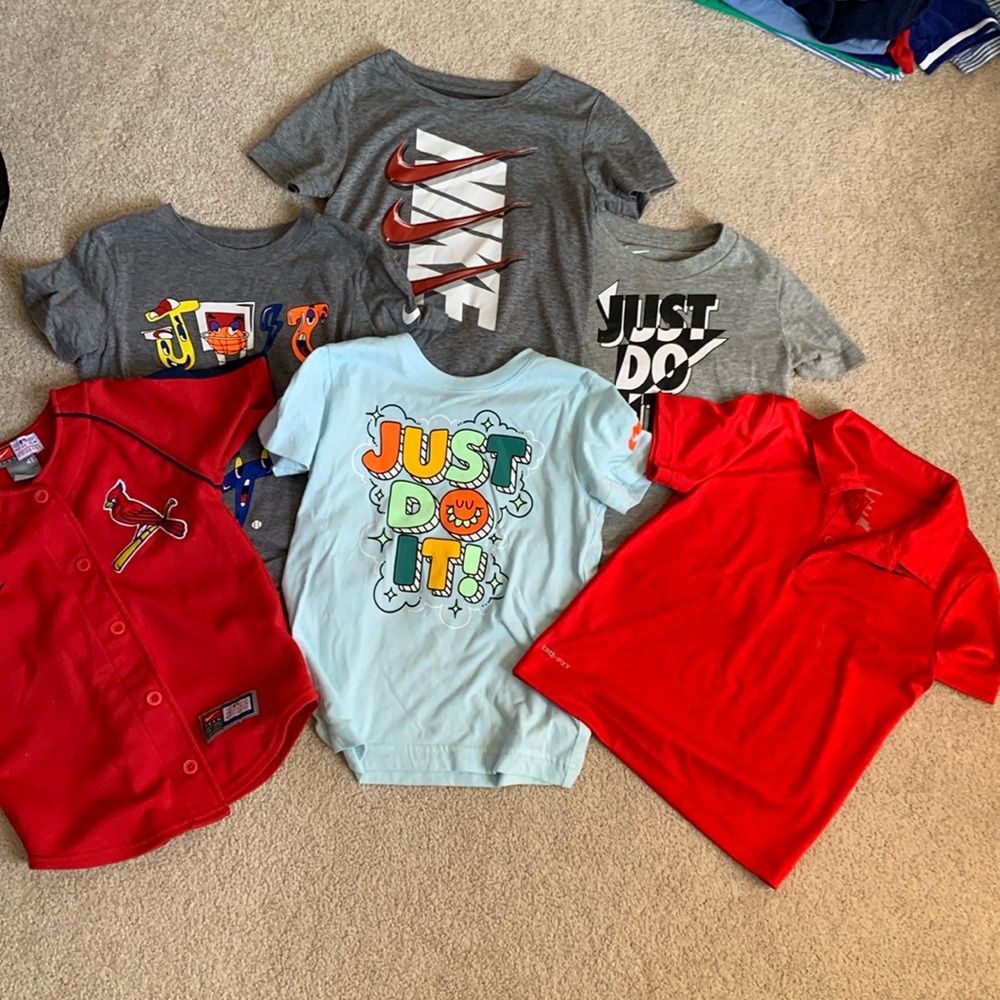 Nike boys bundle size 4t-5T